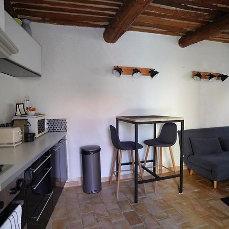 Maison De Village Provencal Ventabren Extérieur photo