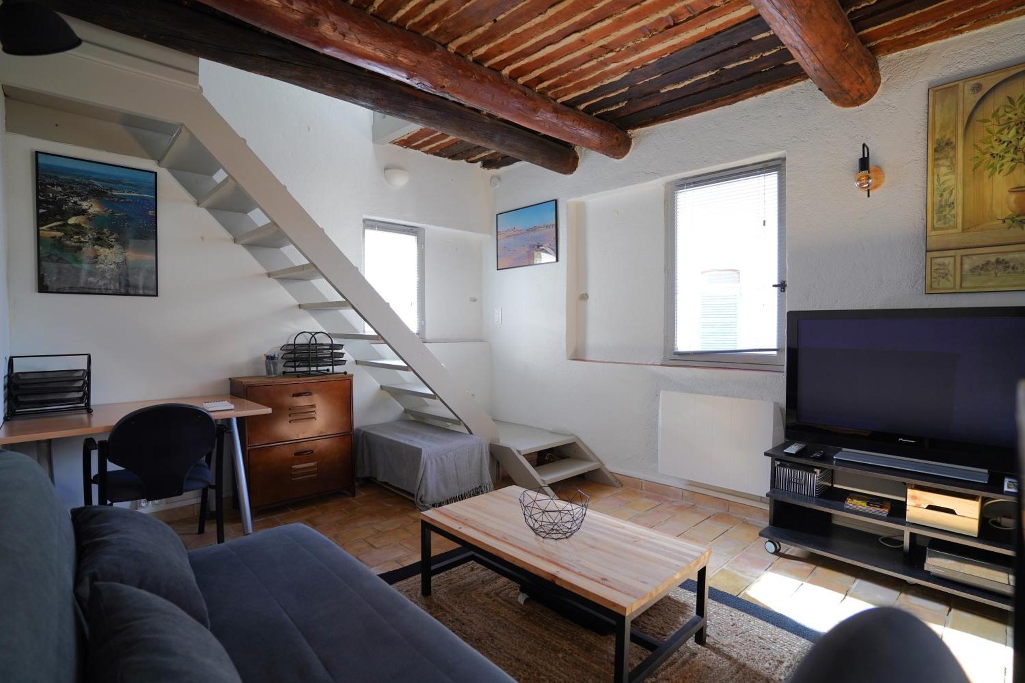 Maison De Village Provencal Ventabren Extérieur photo